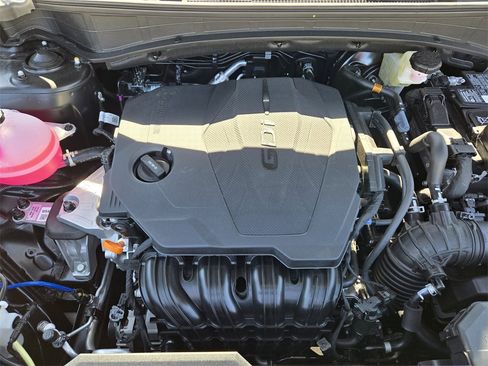 New 2026 Kia Sportage EX image 21