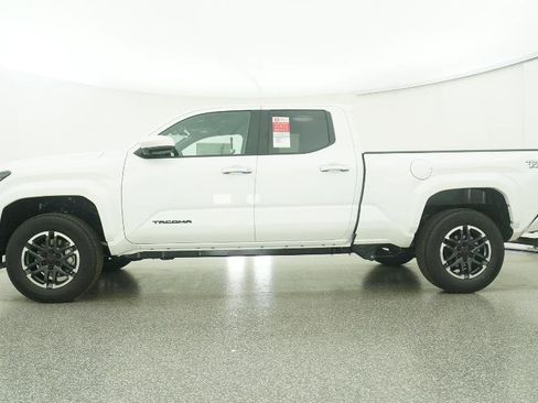 New 2026 Toyota Tacoma TRD Sport image 32