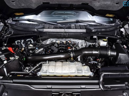 Used 2024 Ford F150 XLT image 9