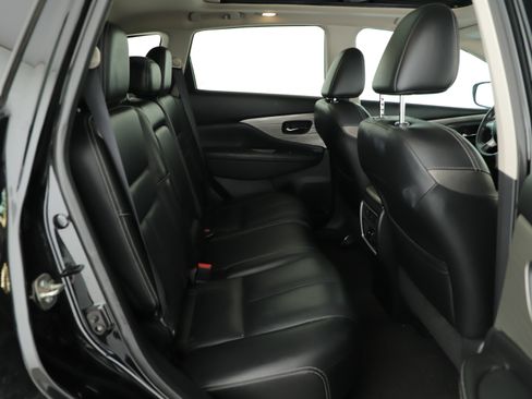 Used 2017 Nissan Murano Platinum w/ Platinum Technology Package FWD image 12