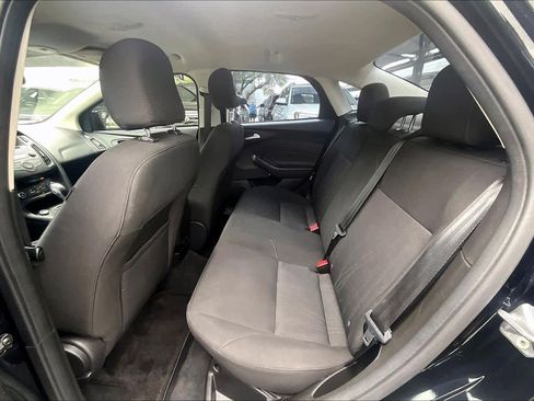 Used 2016 Ford Focus SE image 21