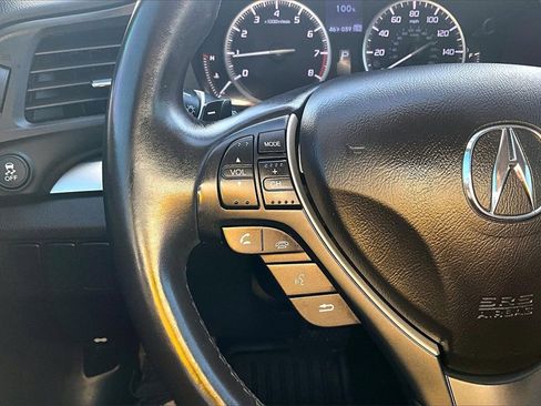 Used 2017 Acura ILX Base image 18