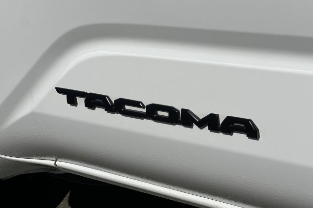 Used 2024 Toyota Tacoma TRD Sport w/ TRD Sport Upgrade Package AWD/4WD image 29