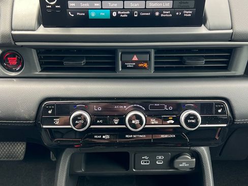 New 2025 Honda Pilot EX-L image 14