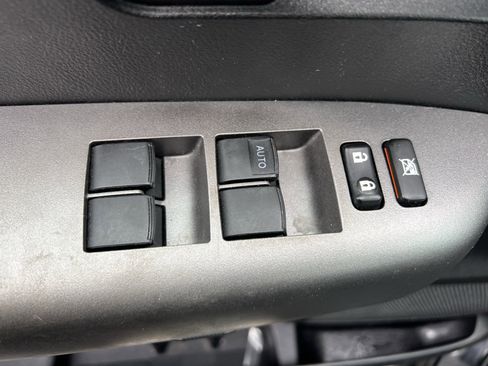 Used 2013 Toyota Tundra 4x4 Double Cab w/ TRD Rock Warrior Pkg image 15