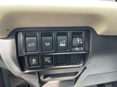 Used 2021 Subaru Ascent Touring image 7