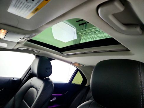 Used 2021 Mercedes-Benz C 300 C 300 image 13