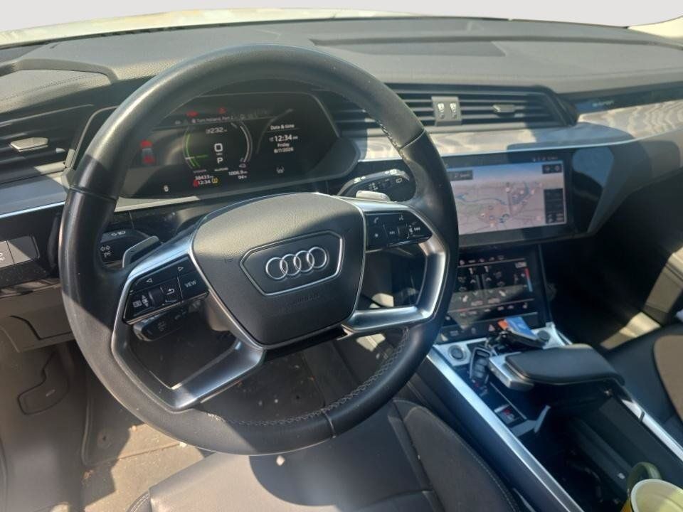 Used 2024 Audi Q8 e-tron Premium AWD/4WD image 5