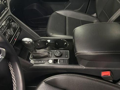 Used 2022 Volkswagen Atlas SE image 11