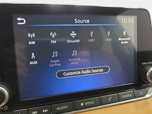 Used 2020 Nissan Sentra SV w/ SV Premium Package FWD image 18