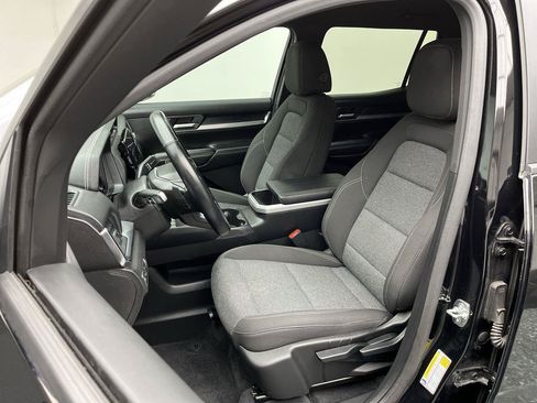Certified 2025 GMC Terrain Elevation AWD/4WD image 9