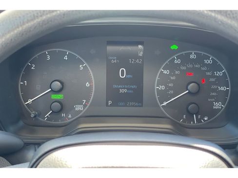 Used 2023 Toyota Corolla LE image 34