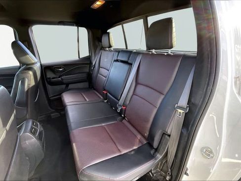 Used 2022 Honda Ridgeline Black Edition image 16