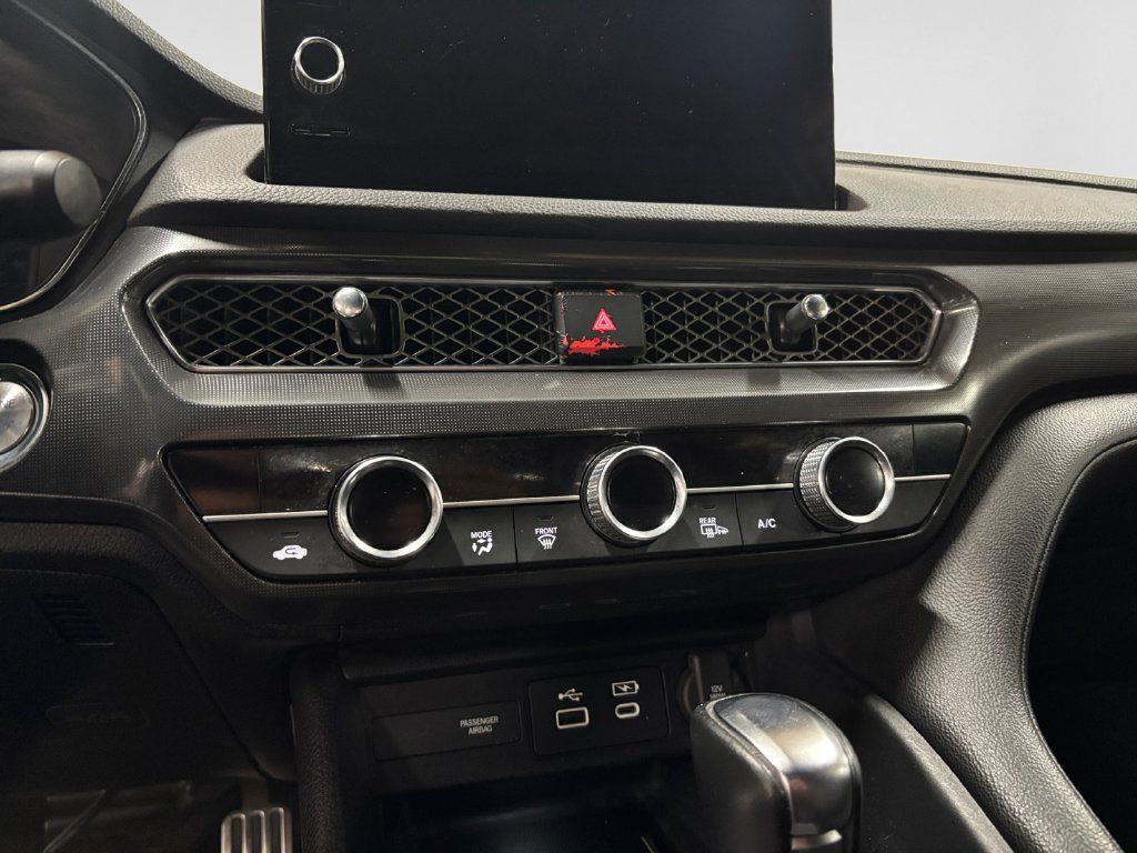 Used 2024 Acura Integra A-Spec w/ Technology Package FWD image 34