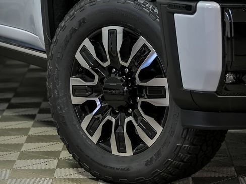 New 2026 GMC Sierra 2500 Denali Ultimate w/ Max Trailering Package AWD/4WD image 3