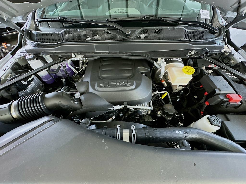 New 2026 RAM 2500 Laramie w/ Night Edition AWD/4WD image 17