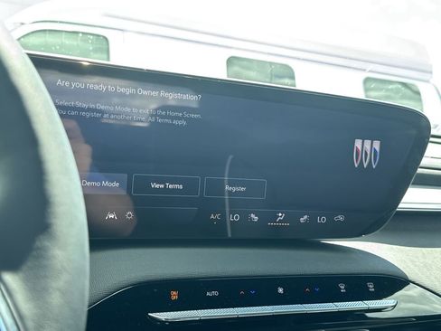 New 2026 Buick Enclave Preferred w/ Power Package FWD image 22