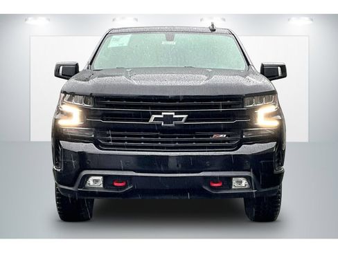 Used 2022 Chevrolet Silverado 1500 LT Trail Boss w/ Convenience Package II AWD/4WD image 3