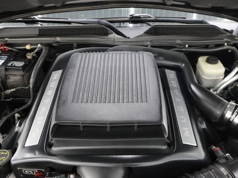 Used 2007 Ford Mustang GT RWD image 19