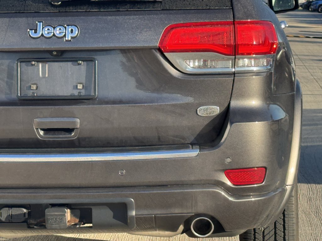 Used 2019 Jeep Grand Cherokee Overland AWD/4WD image 5