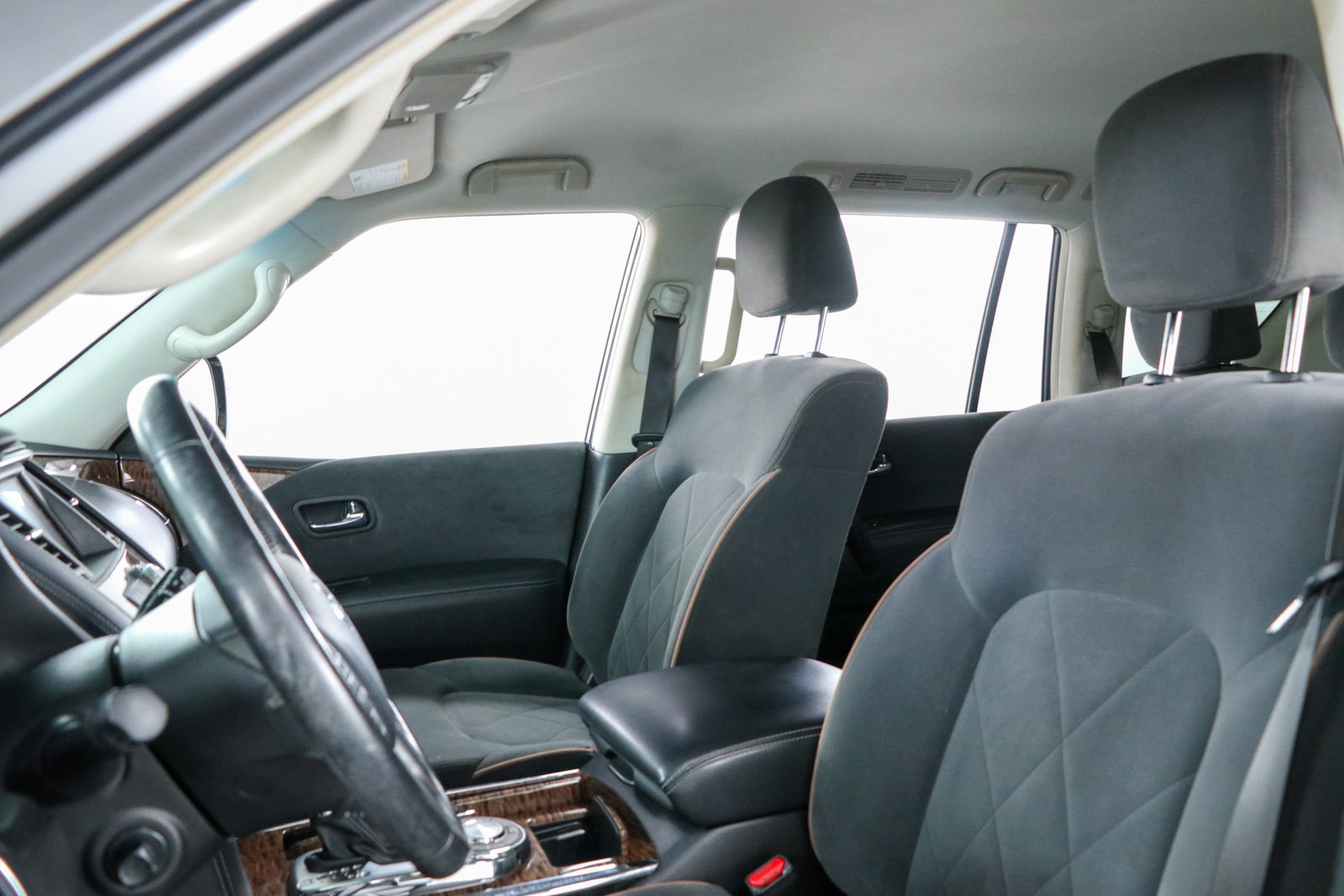 Used 2019 Nissan Armada SV w/ Driver Package RWD image 24
