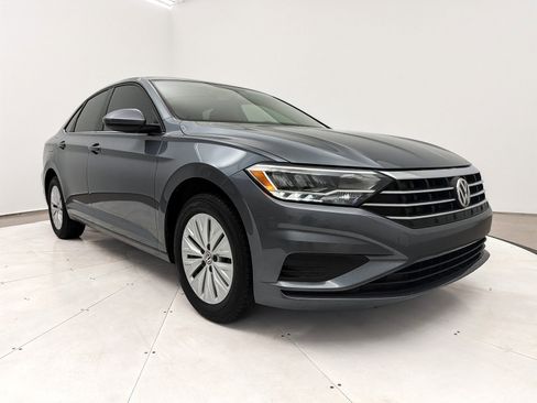 Used 2019 Volkswagen Jetta S w/ Driver Assistance Package image 9