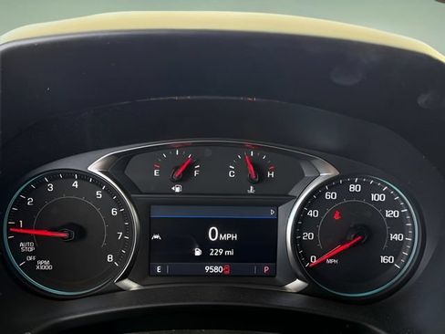 Used 2024 Chevrolet Equinox RS FWD image 22