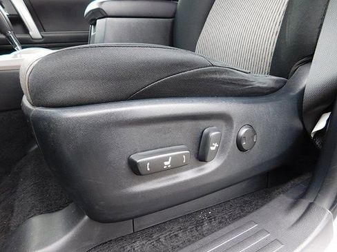 Used 2016 Toyota 4Runner SR5 image 14