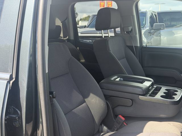 Used 2018 GMC Sierra 1500 SLE w/ SLE Value Package AWD/4WD image 16