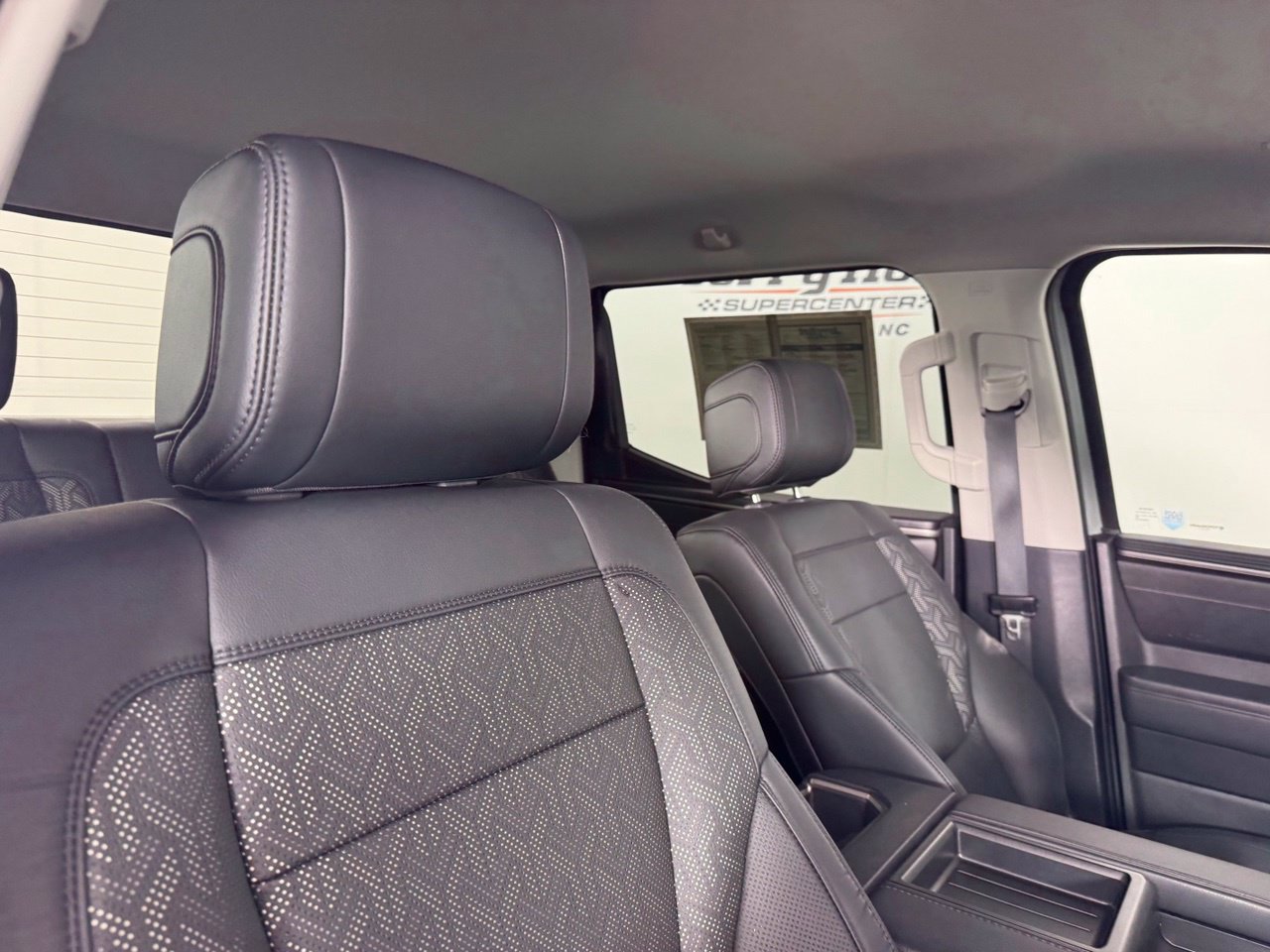 Used 2024 Toyota Tundra SR5 w/ SR5 Premium Package AWD/4WD image 33