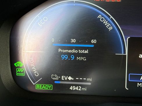 Used 2025 Toyota RAV4 XSE w/ Premium Package AWD/4WD image 27