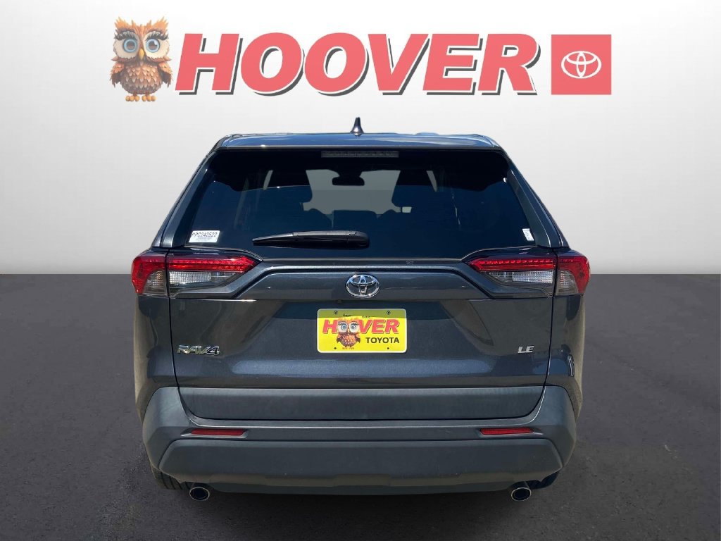 Used 2023 Toyota RAV4 LE FWD image 3