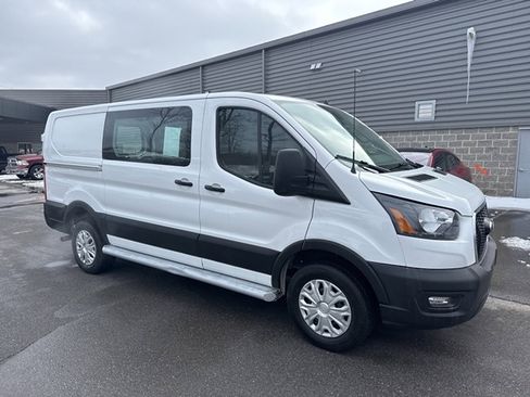 Used 2024 Ford Transit 250 Low Roof w/ Exterior Upgrade Package image 6