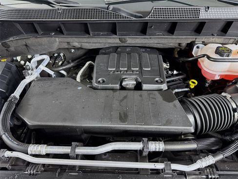 Used 2025 Chevrolet Silverado 1500 Custom image 28