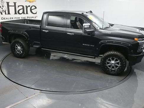 Used 2022 Chevrolet Silverado 2500 High Country w/ Z71 Off-Road Package AWD/4WD image 39