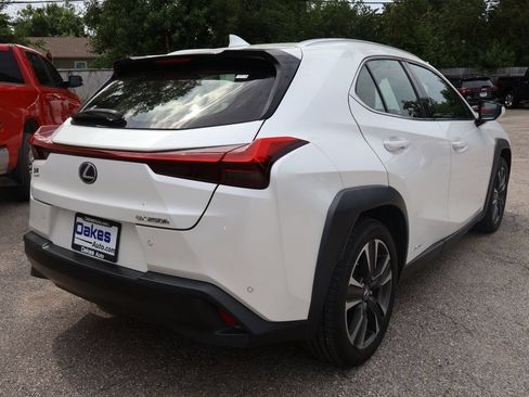 Used 2019 Lexus UX 250h w/ Premium Package AWD/4WD image 7