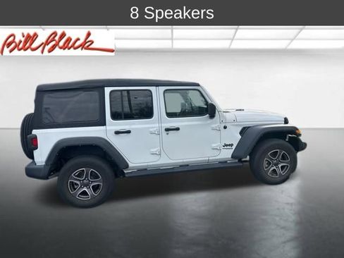 Used 2022 Jeep Wrangler Unlimited Sport image 5