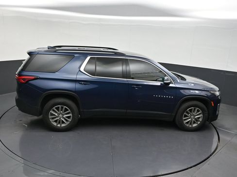 Used 2023 Chevrolet Traverse LT FWD image 21