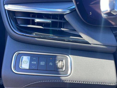 New 2026 Buick Enclave Sport Touring w/ Power Package image 21