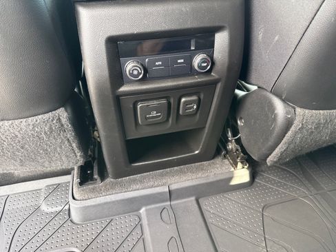 Used 2020 Chevrolet Traverse RS w/ LPO, Floor Liner Package FWD image 15