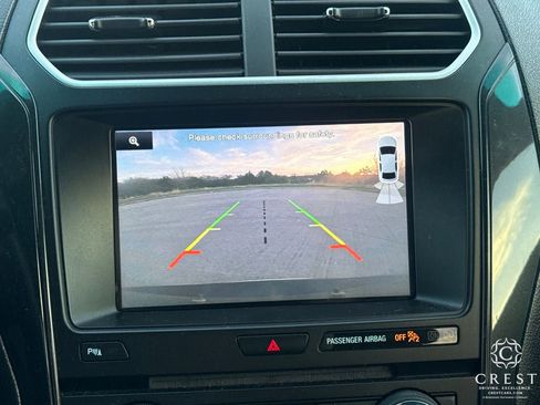 Used 2016 Ford Explorer XLT w/ Equipment Group 202A image 22