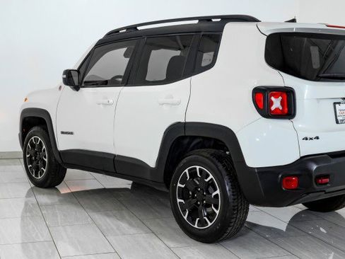 Used 2023 Jeep Renegade Trailhawk image 63