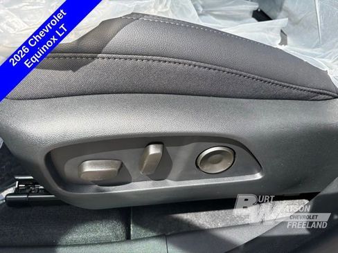 New 2026 Chevrolet Equinox LT w/ Convenience Package II AWD/4WD image 15