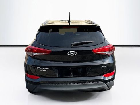 Used 2017 Hyundai Tucson SE image 6