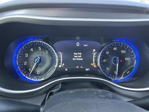 New 2026 Chrysler Pacifica Select image 35