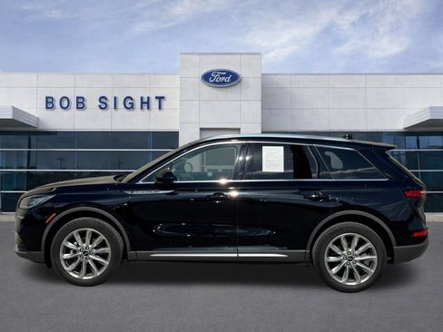 Used 2022 Lincoln Corsair AWD w/ Premium Package image 39