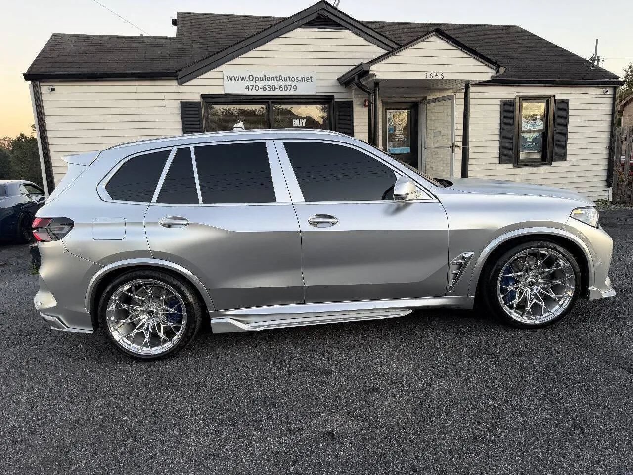 Used 2023 BMW X5 M w/ Executive Package AWD/4WD image 10
