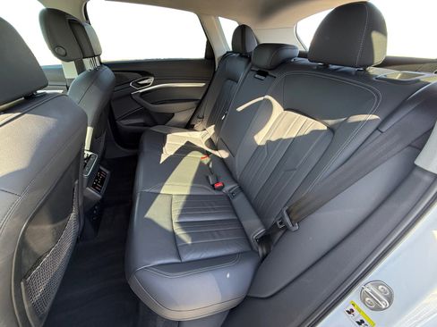 Used 2021 Audi e-tron Premium w/ Convenience Plus Package image 16