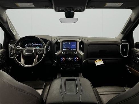 Used 2021 GMC Sierra 3500 Denali w/ Denali Ultimate Package AWD/4WD image 20