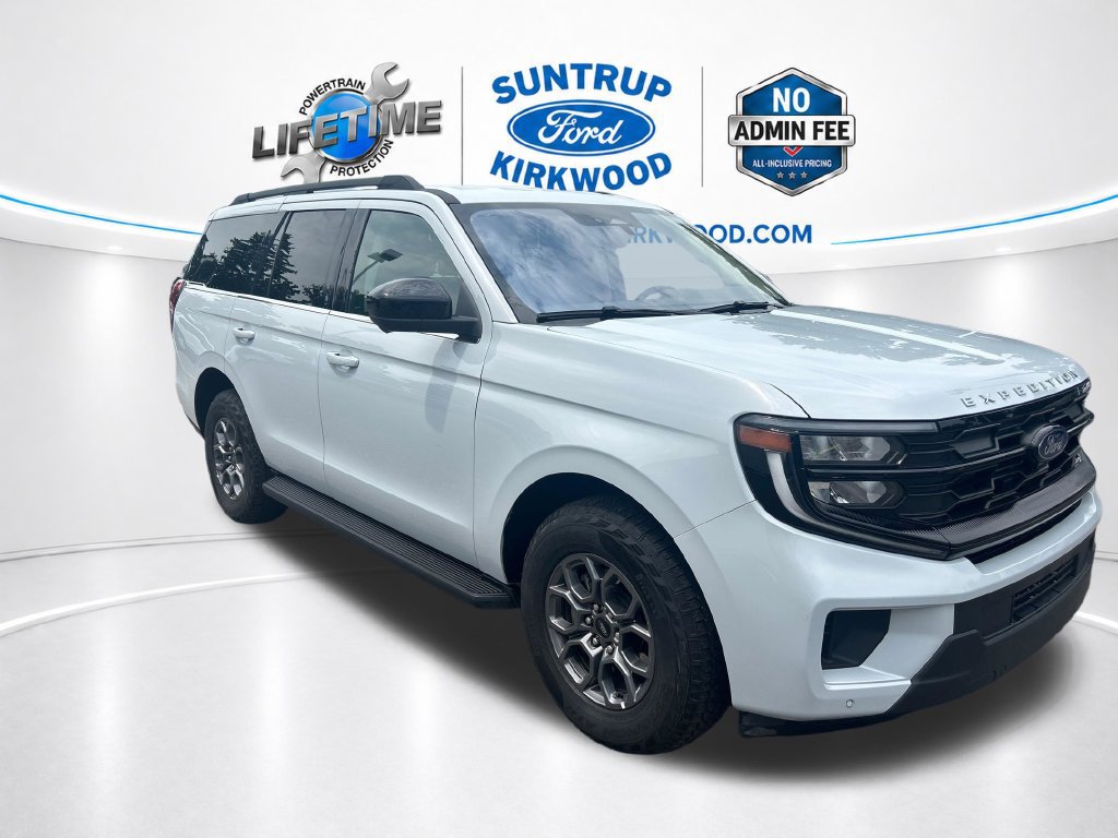 Used 2025 Ford Expedition Active AWD/4WD image 9